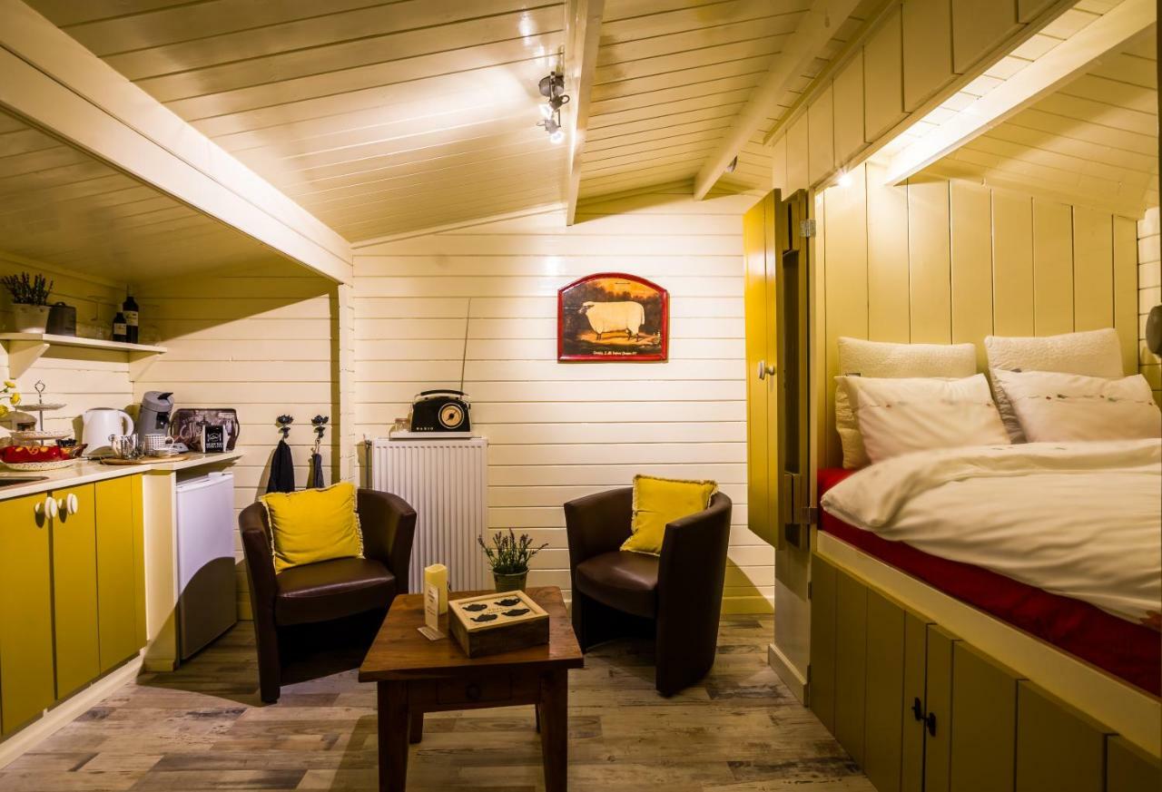 Bed En Breakfast Gees Exteriör bild